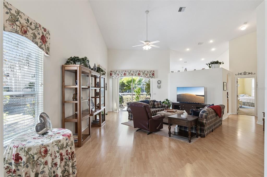 295 Marsh Landing Circle, Unit 30 DeBary, FL 32713 - Photo 10 of 59