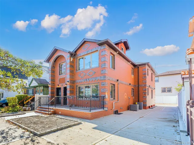 $2,488,000 | 46-34 211th Street | Bayside