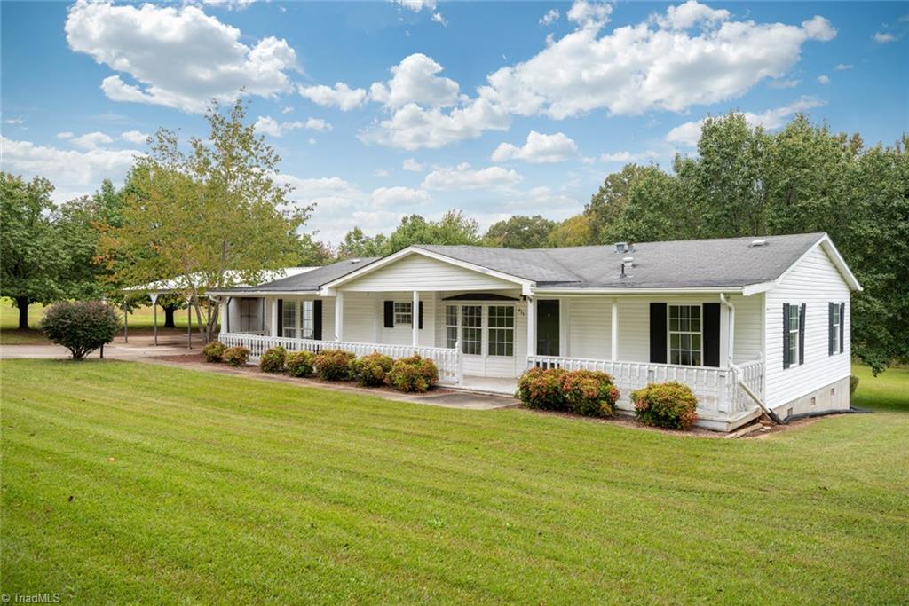 411 Apple Road Reidsville, NC 27320 - Photo 1 of 48 Welcome to 411 Apple Road Reidsville, North Carolina!