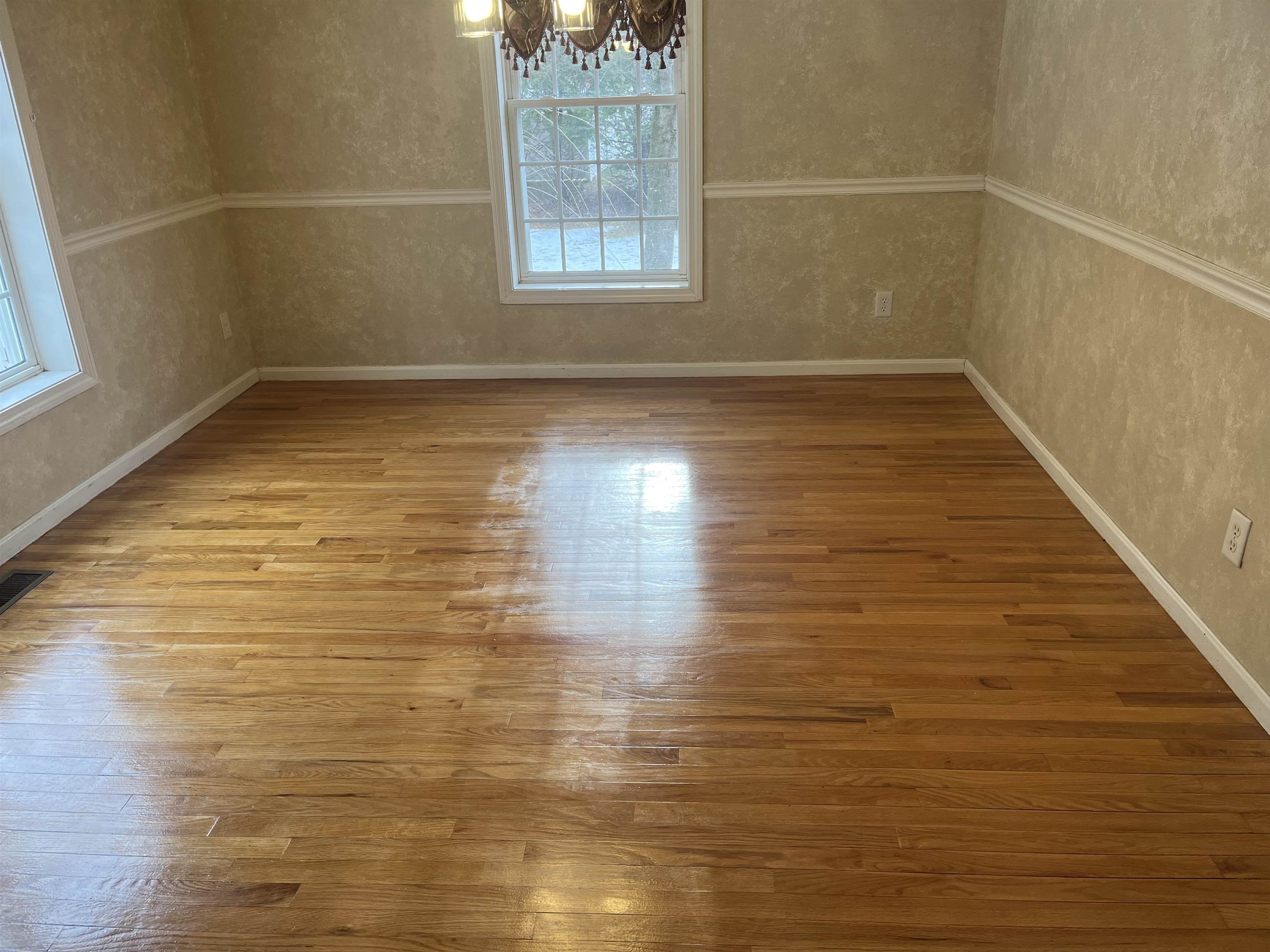 10 Checkerberry Lane Londonderry, NH 03053 - Photo 14 of 50