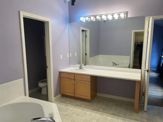 $899,000 | 10 Checkerberry Lane, Londonderry, NH 03053