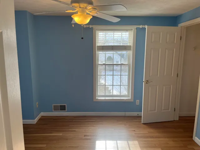 $899,000 | 10 Checkerberry Lane, Londonderry, NH 03053