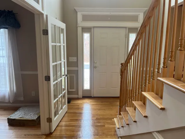 $899,000 | 10 Checkerberry Lane, Londonderry, NH 03053