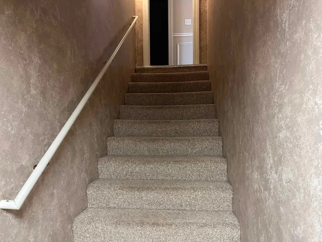 $899,000 | 10 Checkerberry Lane, Londonderry, NH 03053