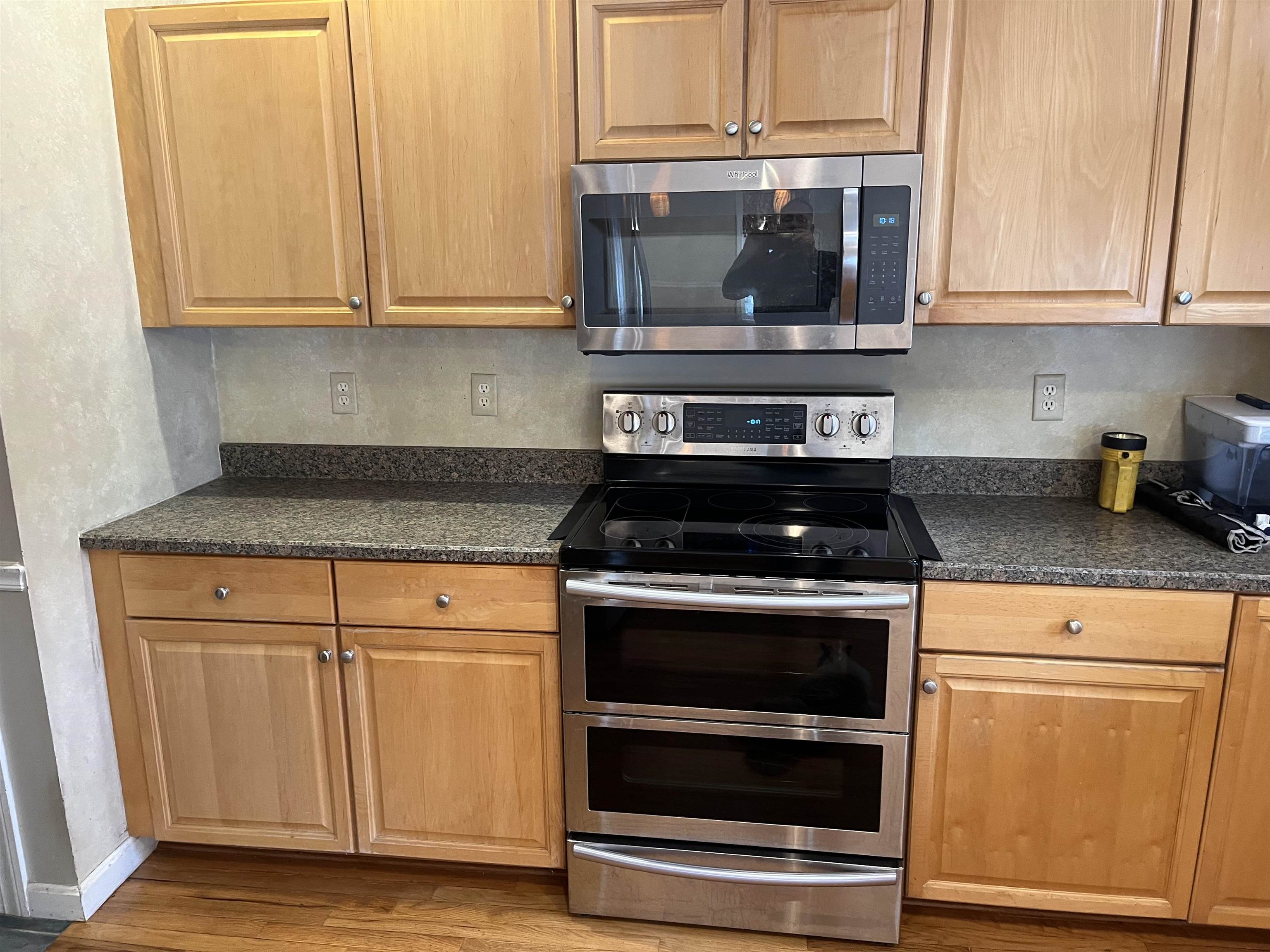 10 Checkerberry Lane Londonderry, NH 03053 - Photo 10 of 50