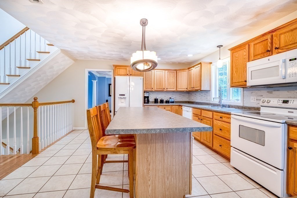 50 Tenney Road Westford, MA 01886 - Photo 9 of 36 Gallery Image 9