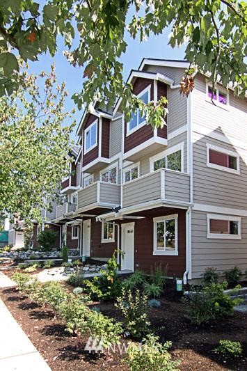 10124 B Holman Road Northwest Seattle, WA 98133 - Photo 1 of 1 Gallery Image 1
