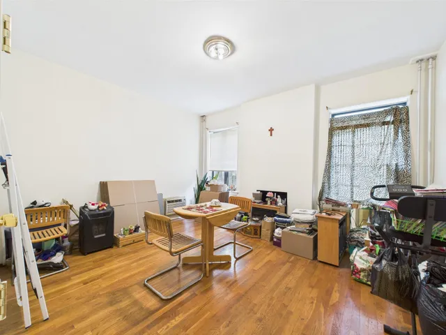 $330,000 | 849 St Nicholas Avenue, Unit 3C | Hamilton Heights