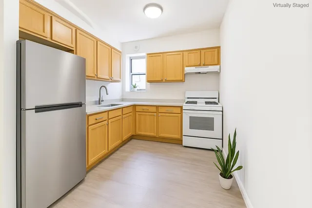 $330,000 | 849 St Nicholas Avenue, Unit 3C | Hamilton Heights