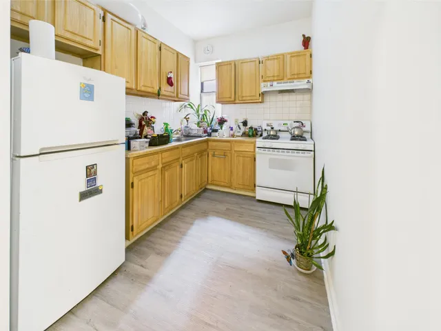 $330,000 | 849 St Nicholas Avenue, Unit 3C | Hamilton Heights