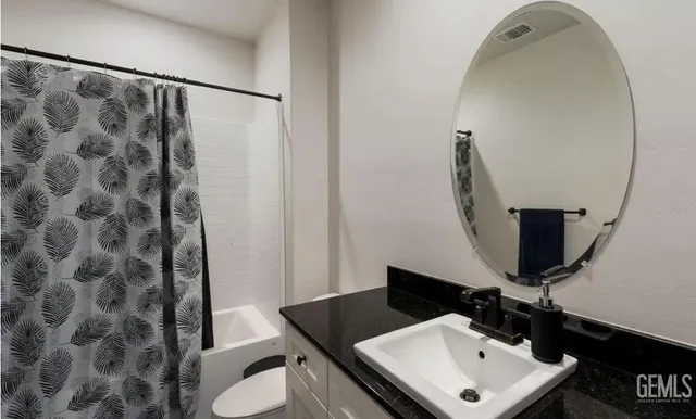 $569,950 | Undisclosed Address, Bakersfield, CA 93311