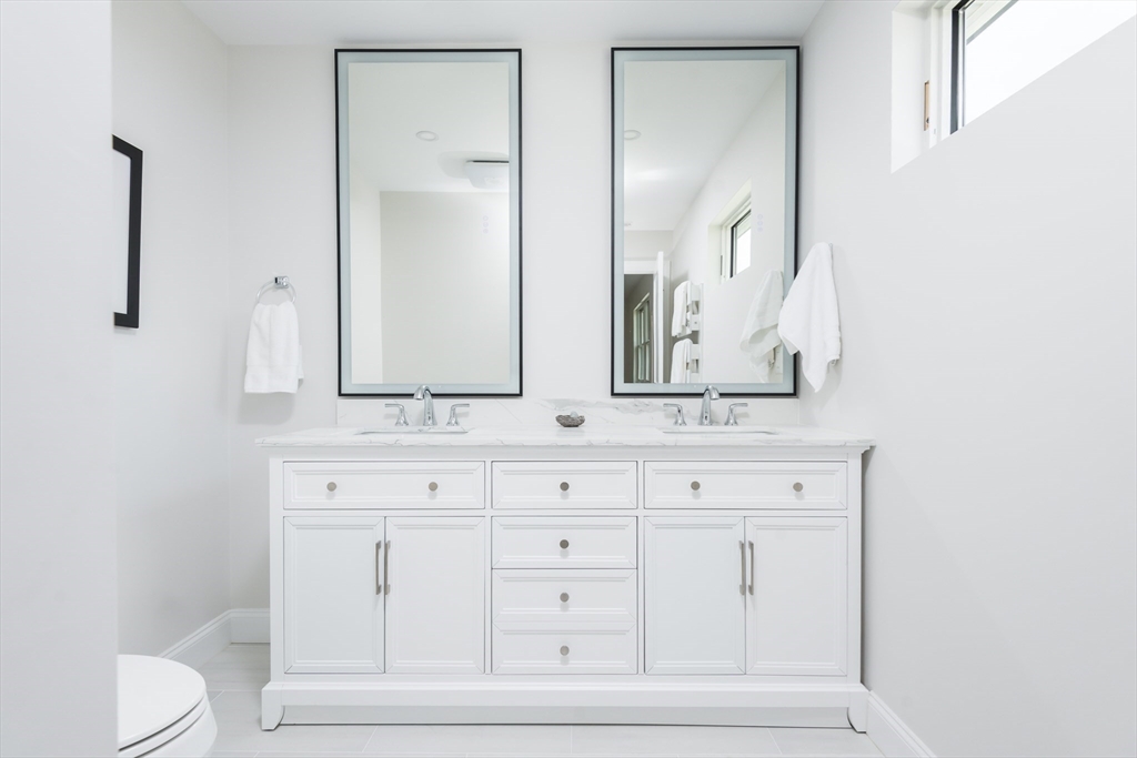 10 Gordon Road Arlington, MA 02474 - Photo 22 of 39 Gallery Image 22