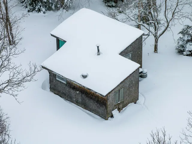 $199,900 | 242 Noyes Road, Stewartstown, NH 03576