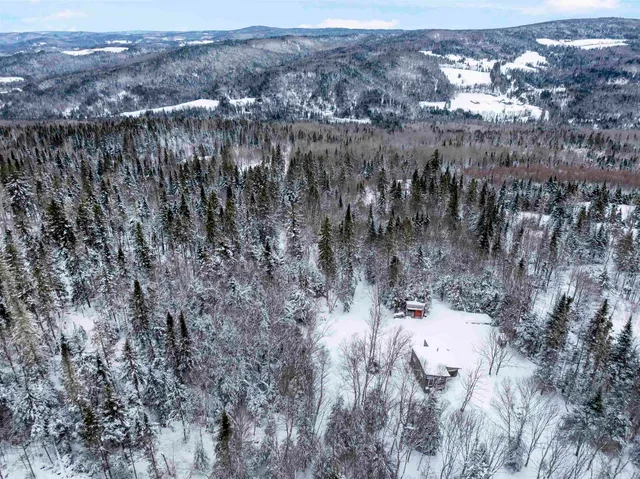 $199,900 | 242 Noyes Road, Stewartstown, NH 03576