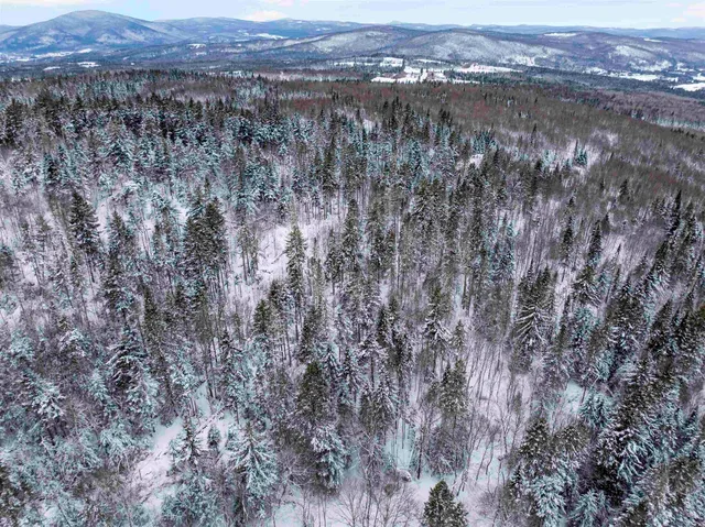 $199,900 | 242 Noyes Road, Stewartstown, NH 03576