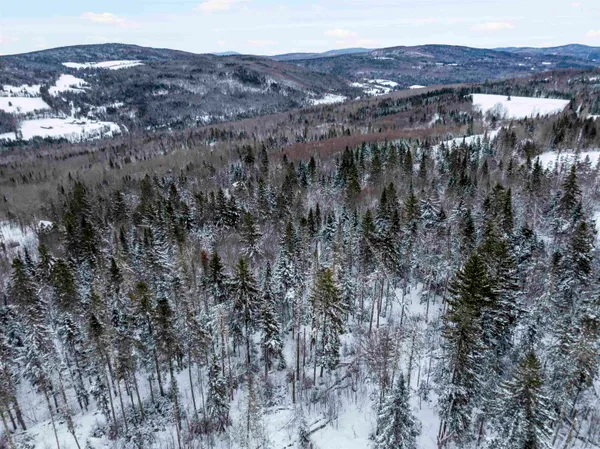 $189,900 | 242 Noyes Road, Stewartstown, NH 03576