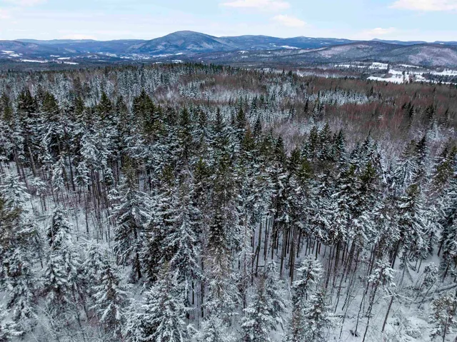 $199,900 | 242 Noyes Road, Stewartstown, NH 03576