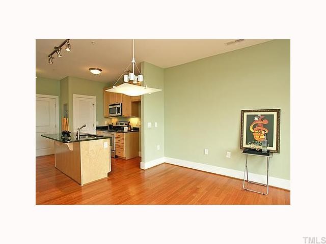 444 South Blount Street, Unit 304 Raleigh, NC 27601 - Photo 5 of 10 Gallery Image 5