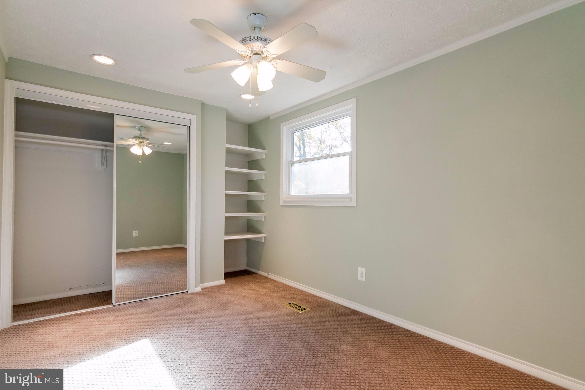 8030 Grandview Court Springfield, VA 22153 - Photo 19 of 27 Upstairs Bedroom 1- recessed lighting