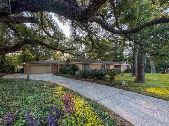 $375,000 | 1127 Victory Garden Drive, Tallahassee, FL 32301