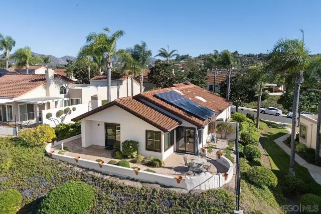 $929,000 | 17632 Caminito Hercuba, San Diego, CA 92128
