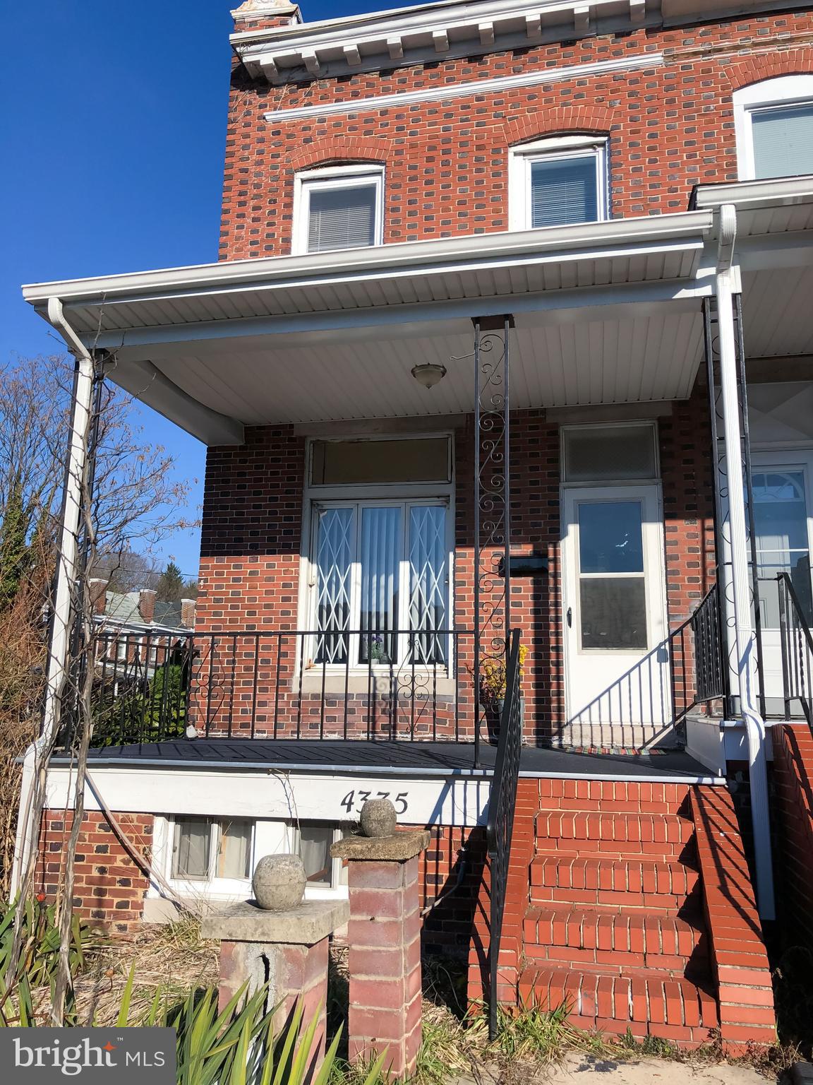 4335 Falls Road Baltimore, MD 21211 - Photo 1 of 26 Sunny Porch!