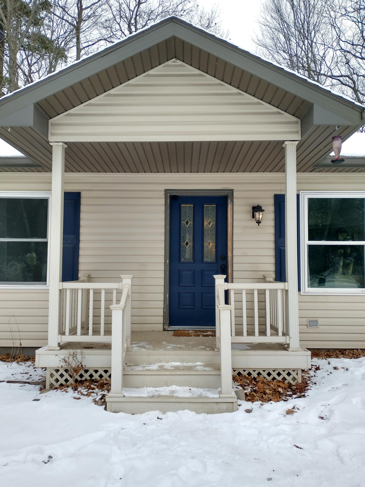 4646 Onaway Road Indian River, MI 49749 - Photo 3 of 28 Gallery Image 3