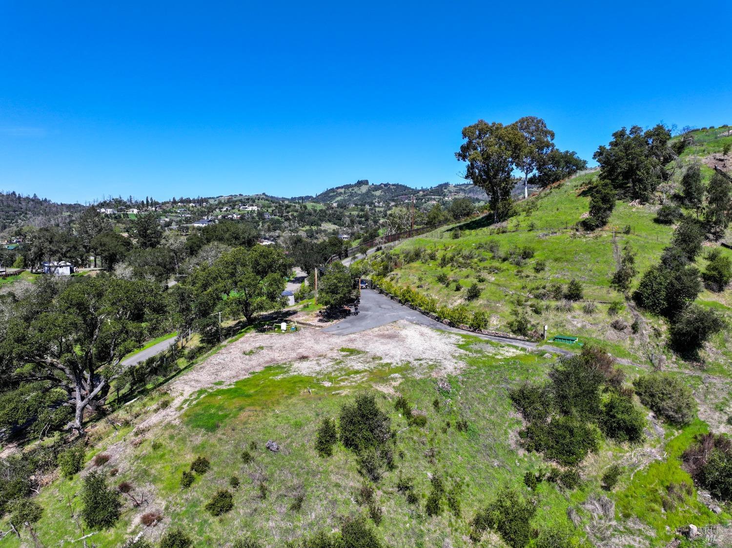 1033 Sundown Trail Santa Rosa, CA 95404 - Photo 13 of 45 a view of a yard with a tree