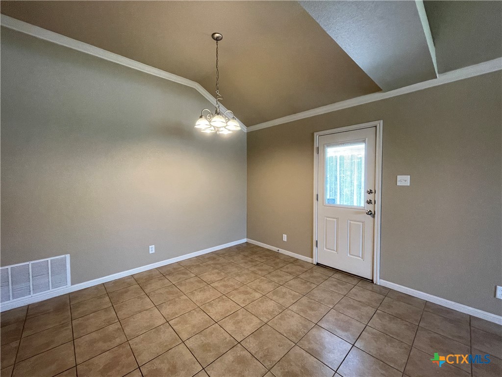 1307 Powder River Drive Killeen, TX 76549 - Photo 4 of 13