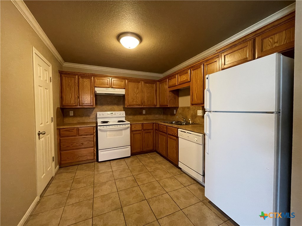 1307 Powder River Drive Killeen, TX 76549 - Photo 5 of 13