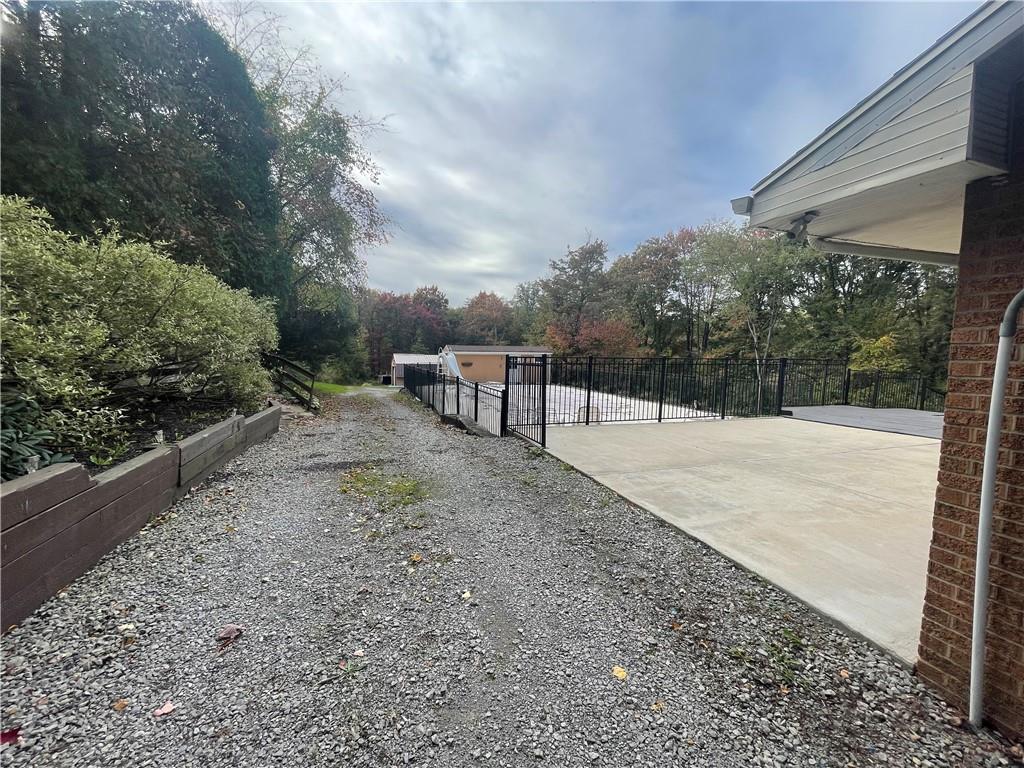 628 Saxonburg Road Butler, PA 16002 - Photo 9 of 46 a view of outdoor space with seating