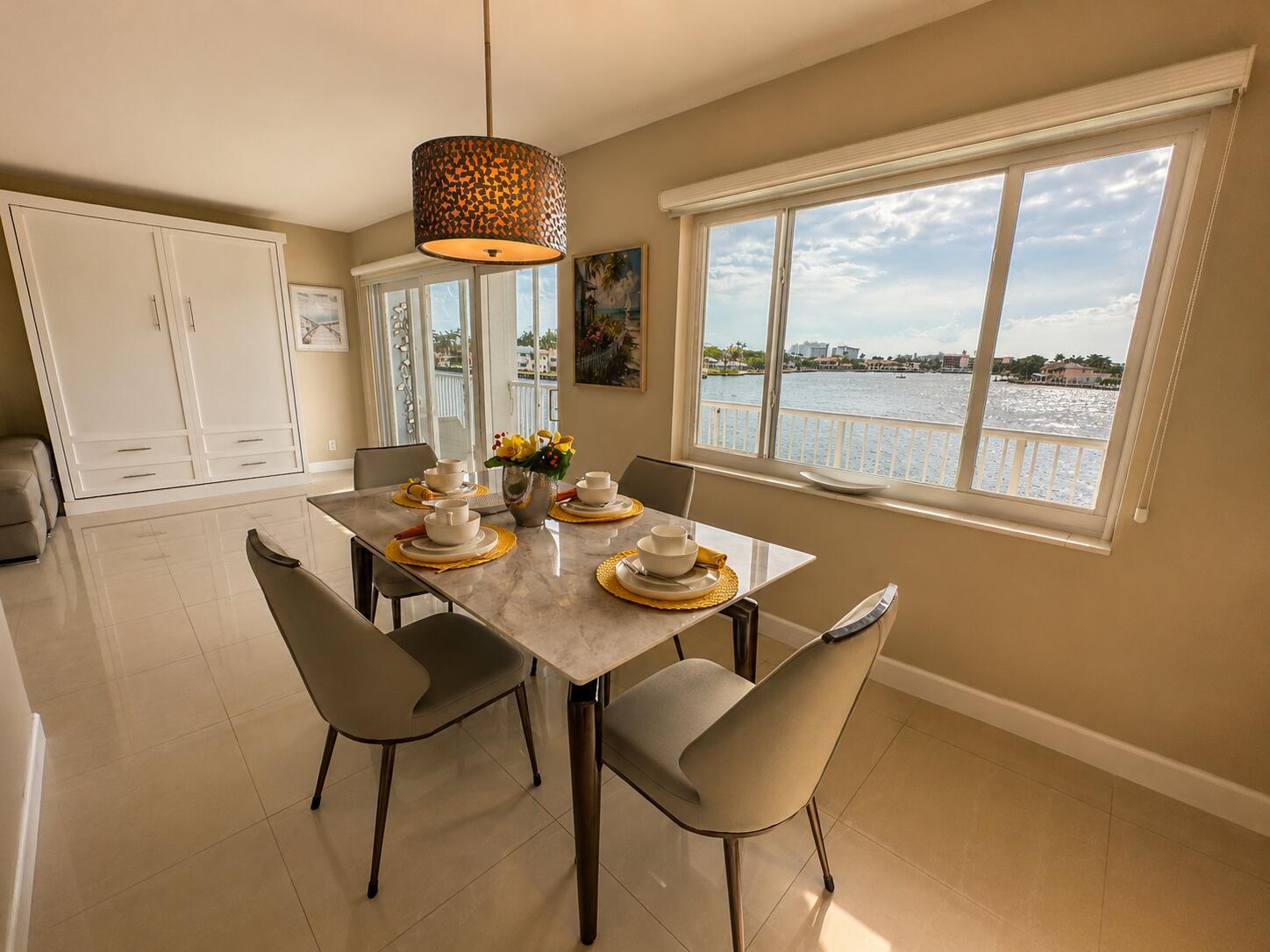 1201 South Riverside Drive, Unit 307 Pompano Beach, FL 33062 - Photo 3 of 12 Dining