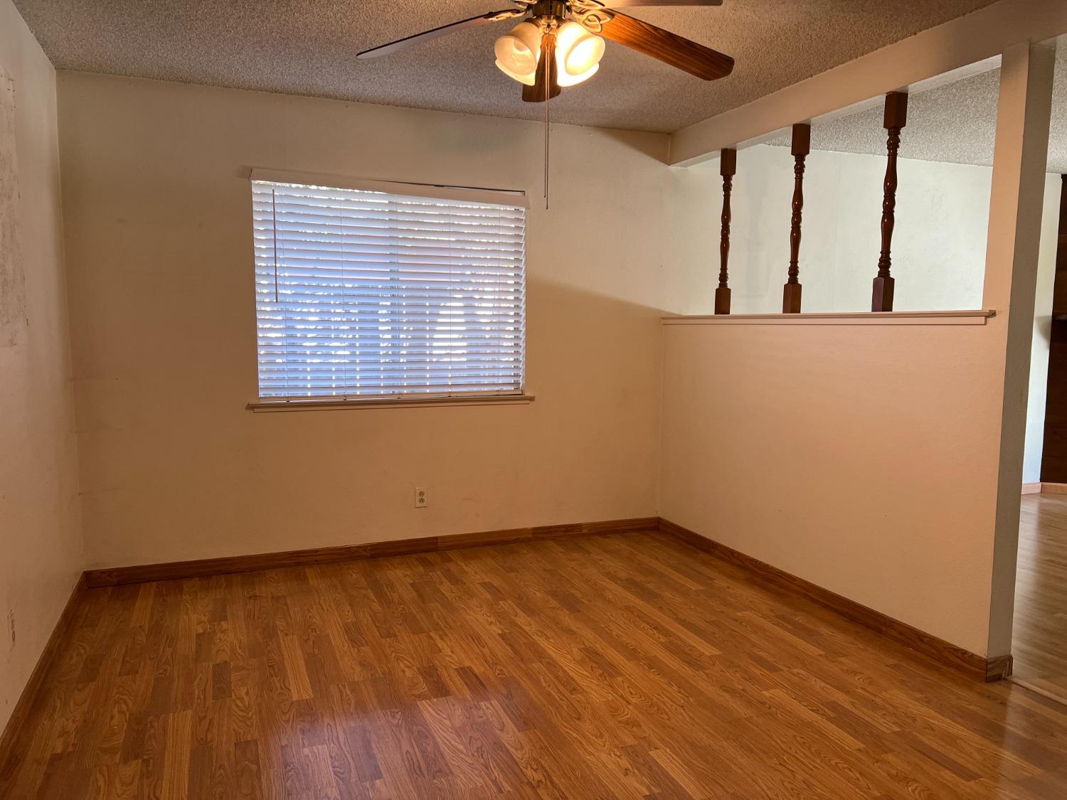 1305 Merced Street Madera, CA 93638 - Photo 10 of 29 Gallery Image 10