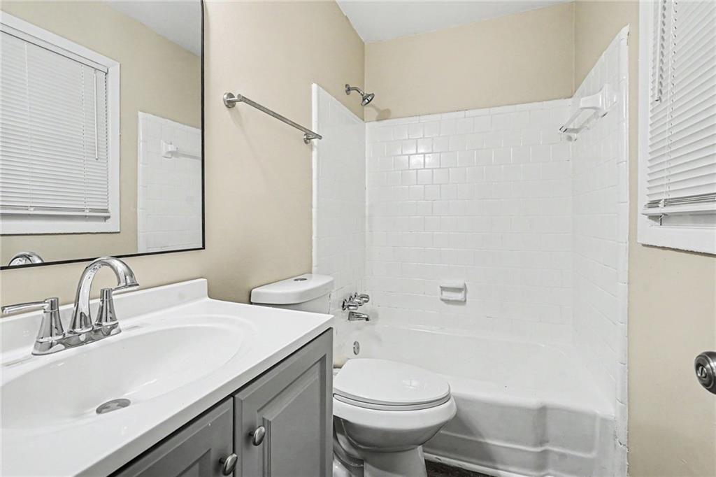 1514 Malibu Court Decatur, GA 30035 - Photo 12 of 15