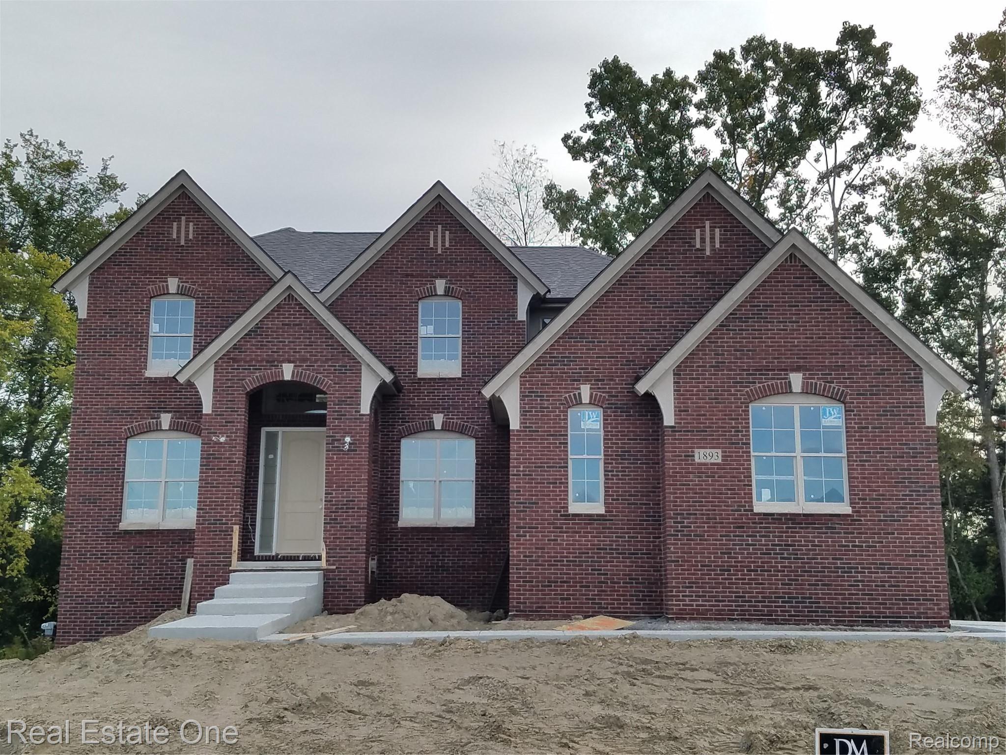 1893 Nottingham Drive Rochester, MI 48307 - Photo 1 of 1 Nottingham.Colonial