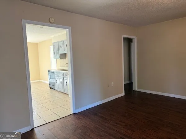 $925 | 114 Pamela Way, Unit B, Statesboro, GA 30461