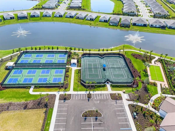 $3,000 | 17738 Pastureland Avenue, Lakewood Ranch, FL 34211