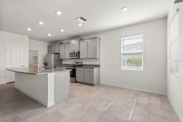 $3,000 | 17738 Pastureland Avenue, Lakewood Ranch, FL 34211