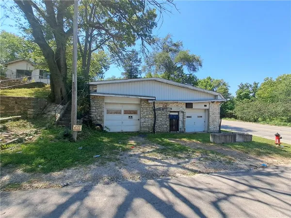$127,000 | 3120 Bellaire Avenue, Kansas City, MO 64129