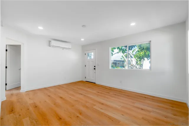 $899,000 | 3921 Delta Street, San Diego, CA 92113