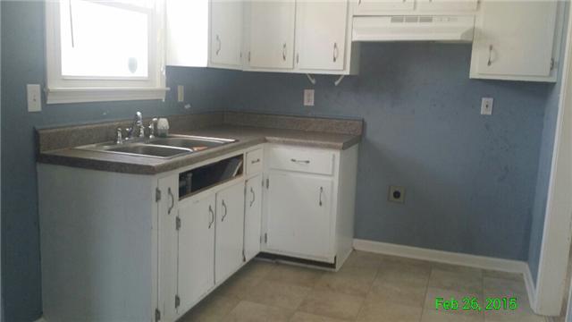 591 Lafayette Road Clarksville, TN 37042 - Photo 5 of 5 Kitchen