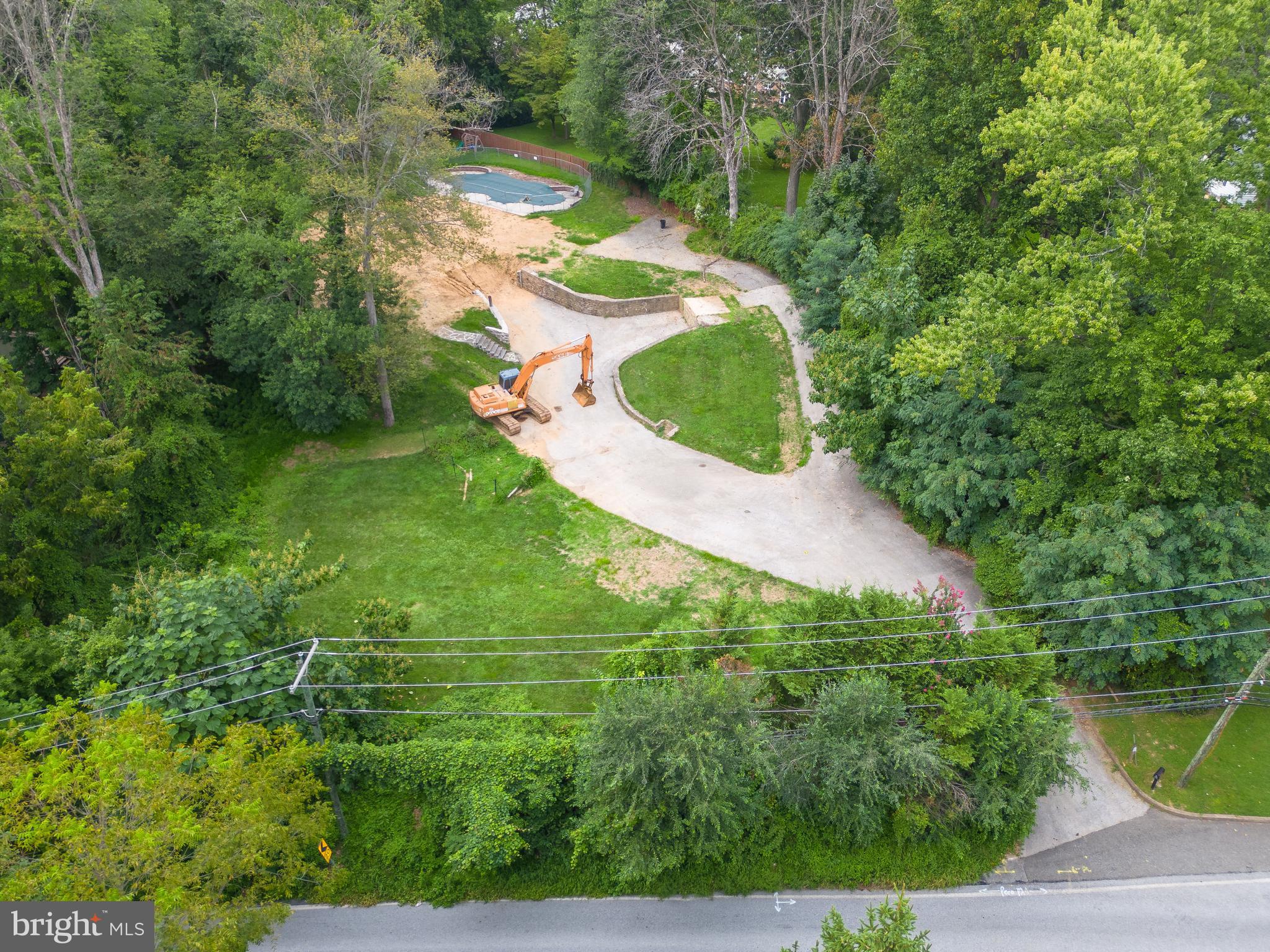 1110 Cedar Grove Road Broomall, PA 19008 - Photo 3 of 8 Gallery Image 3