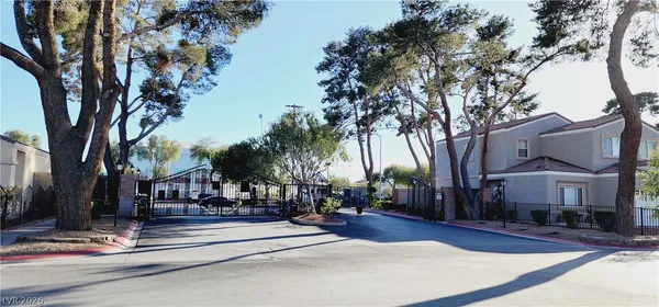 $1,845 | 1631 Marion Bennet Drive, Las Vegas, NV 89106