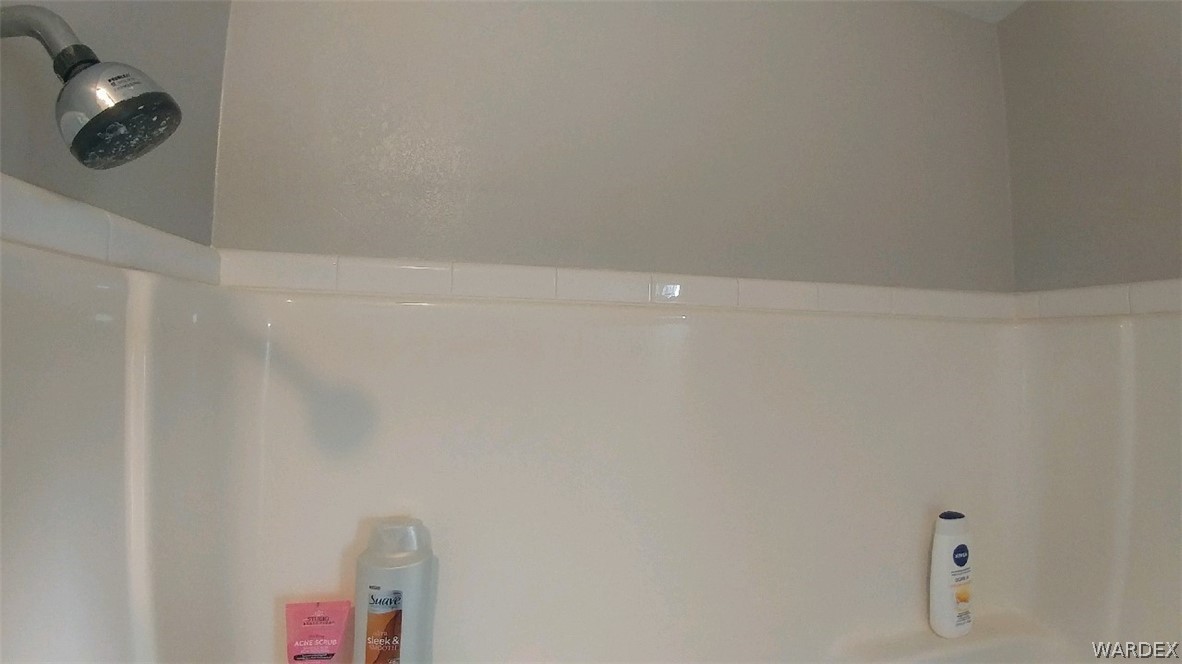 3634 Bibo Road Golden Valley, AZ 86413 - Photo 34 of 44 a close up of a shower