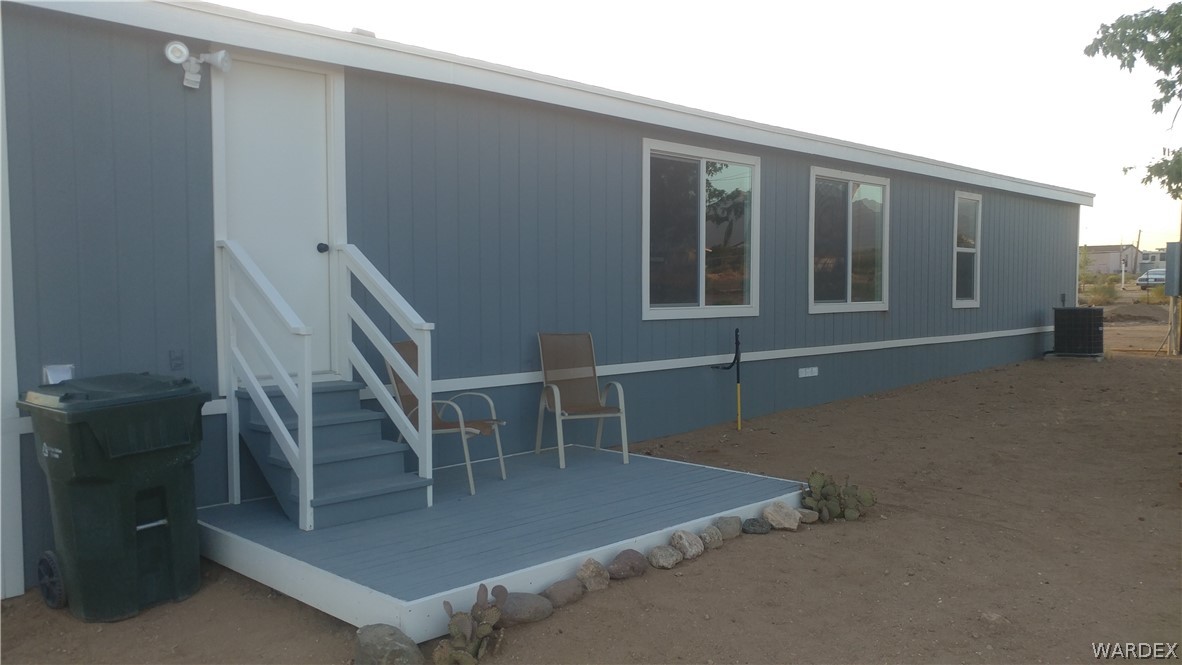 3634 Bibo Road Golden Valley, AZ 86413 - Photo 42 of 44 an outdoor space with seating space