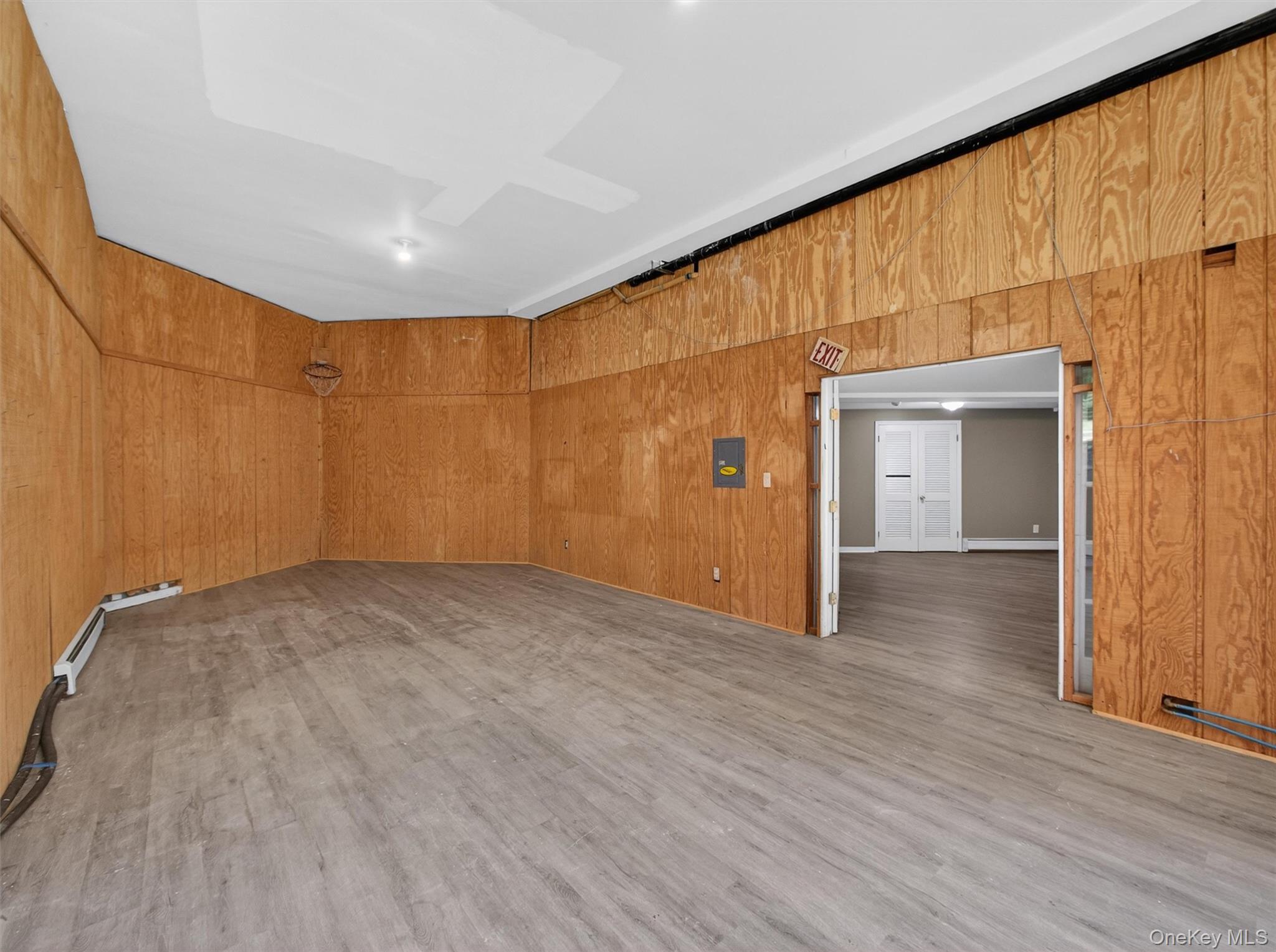 25 South Ridge Road Pomona, NY 10970 - Photo 41 of 47 Indoor basketball court