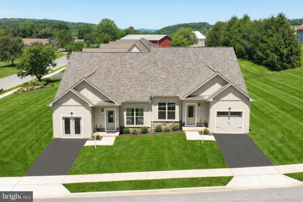 $414,835 | 129 Heather Glen Drive, Red Lion, PA 17356