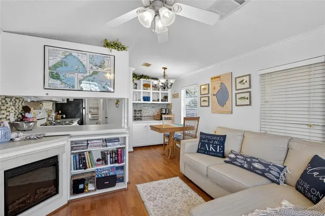 $84,000 | 1339 Old Lakeport Road Northwest, Unit 2B, Moore Haven, FL 33471