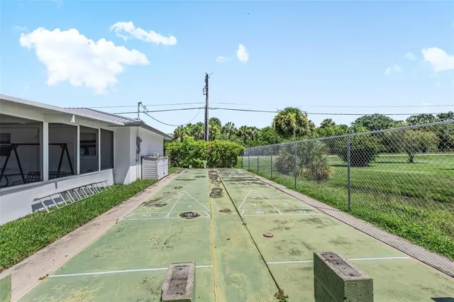 $84,000 | 1339 Old Lakeport Road Northwest, Unit 2B, Moore Haven, FL 33471