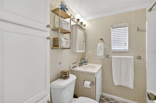 $84,000 | 1339 Old Lakeport Road Northwest, Unit 2B, Moore Haven, FL 33471